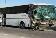 تصادف زنجیره ای ۲ اتوبوس با مینی بوس/ ۷ نفر مصدوم شدند