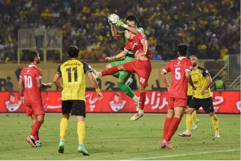 روز و ساعت بازی پرسپولیس - سپاهان در هفته هفدهم لیگ برتر

