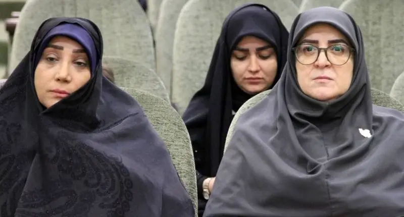 حسین شریعتمداری میرسلیم ناطق نوری