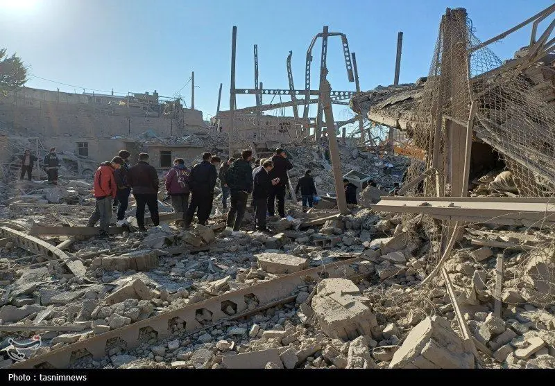 حمله موشکی اسرائیل به مناطق مسکونی سنندج‌4