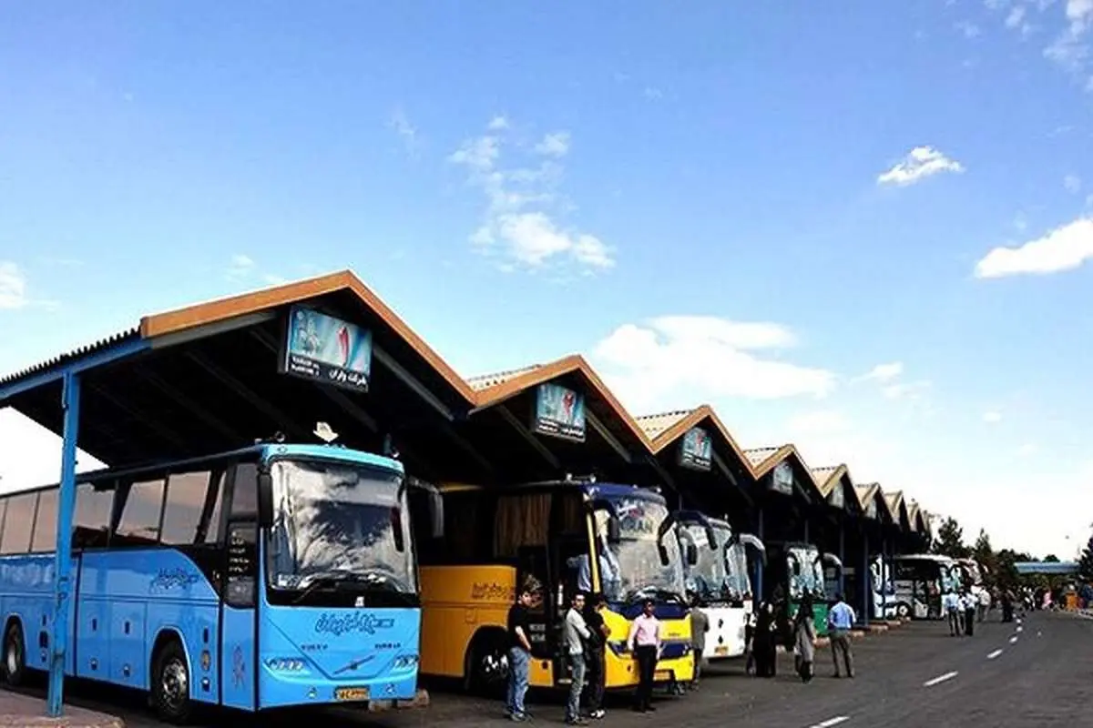 عذرخواهی شرکت واحد تهران از مردم: با راننده متخلف برخورد شد