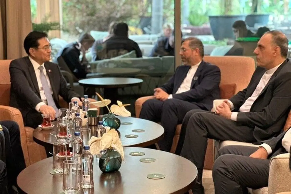 رایزنی دیپلمات‌های ارشد ایران و کره‌جنوبی پیرامون تحولات جنگ