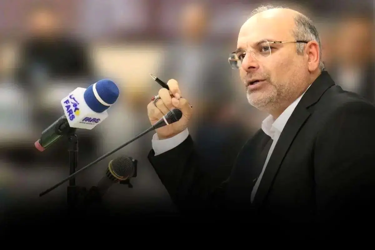 نماینده دورود: یلدایی برای مردم باقی نمانده که ما تبریک بگوییم!