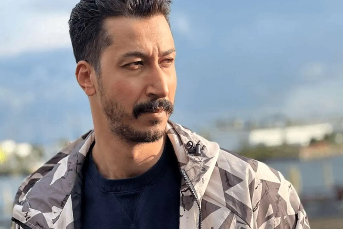 سلفی بهرام افشاری با علی دایی