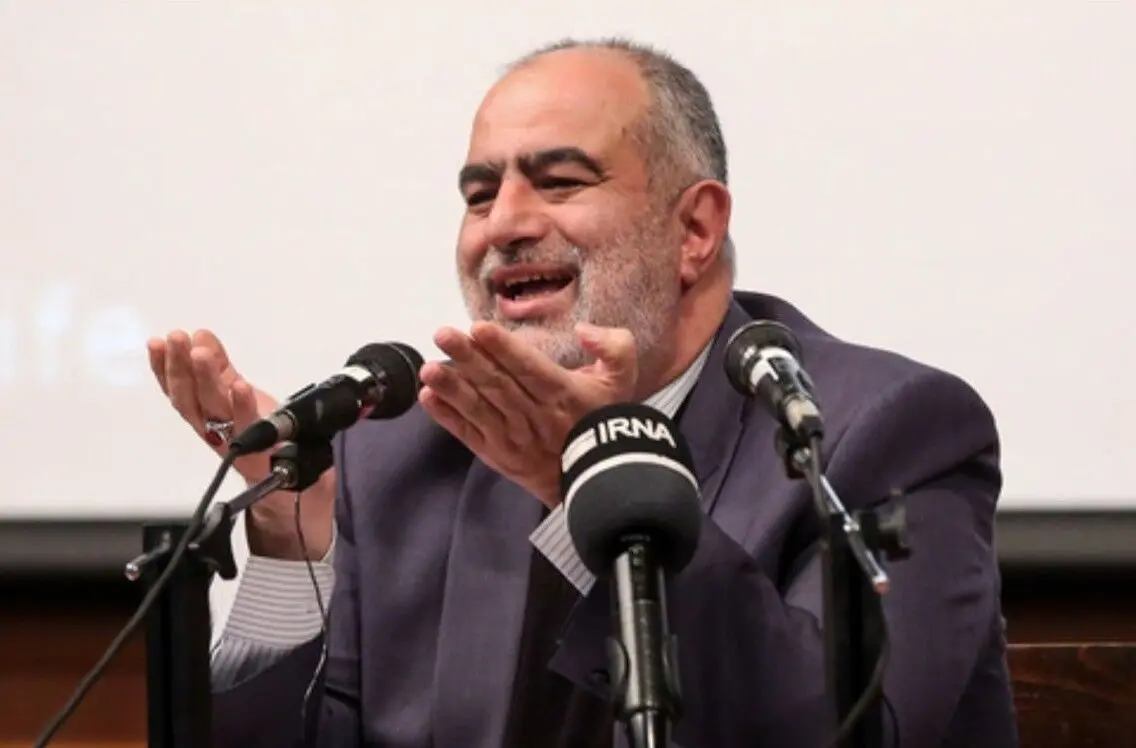 افشاگری حسام‌الدین آشنا از همکاری تلگرام در موضوع آمدنیوز و روح‌الله زم