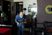 تصاویری از بهزاد نبوی در منزلش