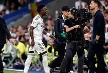 واکنش ژابی آلونسو به جنجال وینیسیوس در بازی رئال بارسا