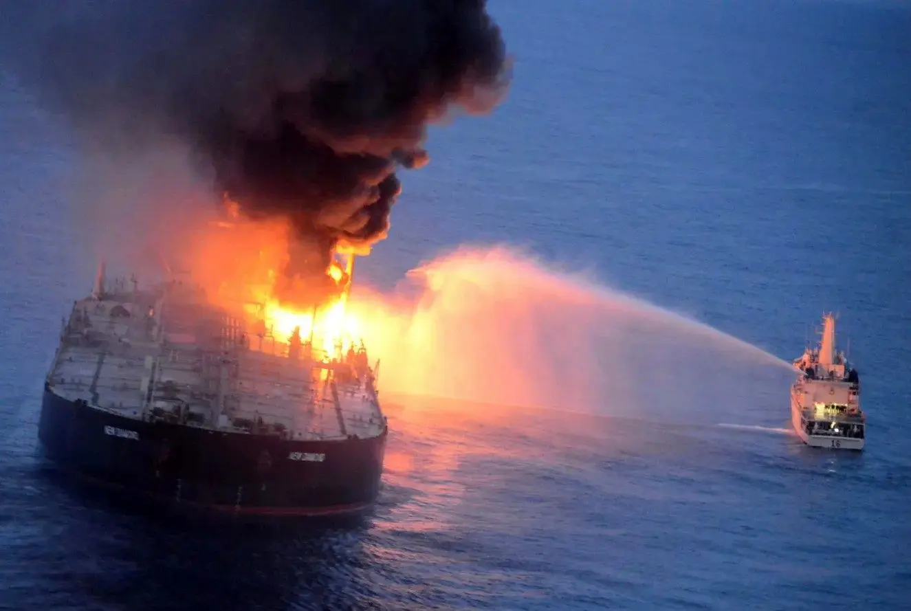 انفجار مشکوک نفتکش‌های تحریم‌شده روسیه در دریای سیاه