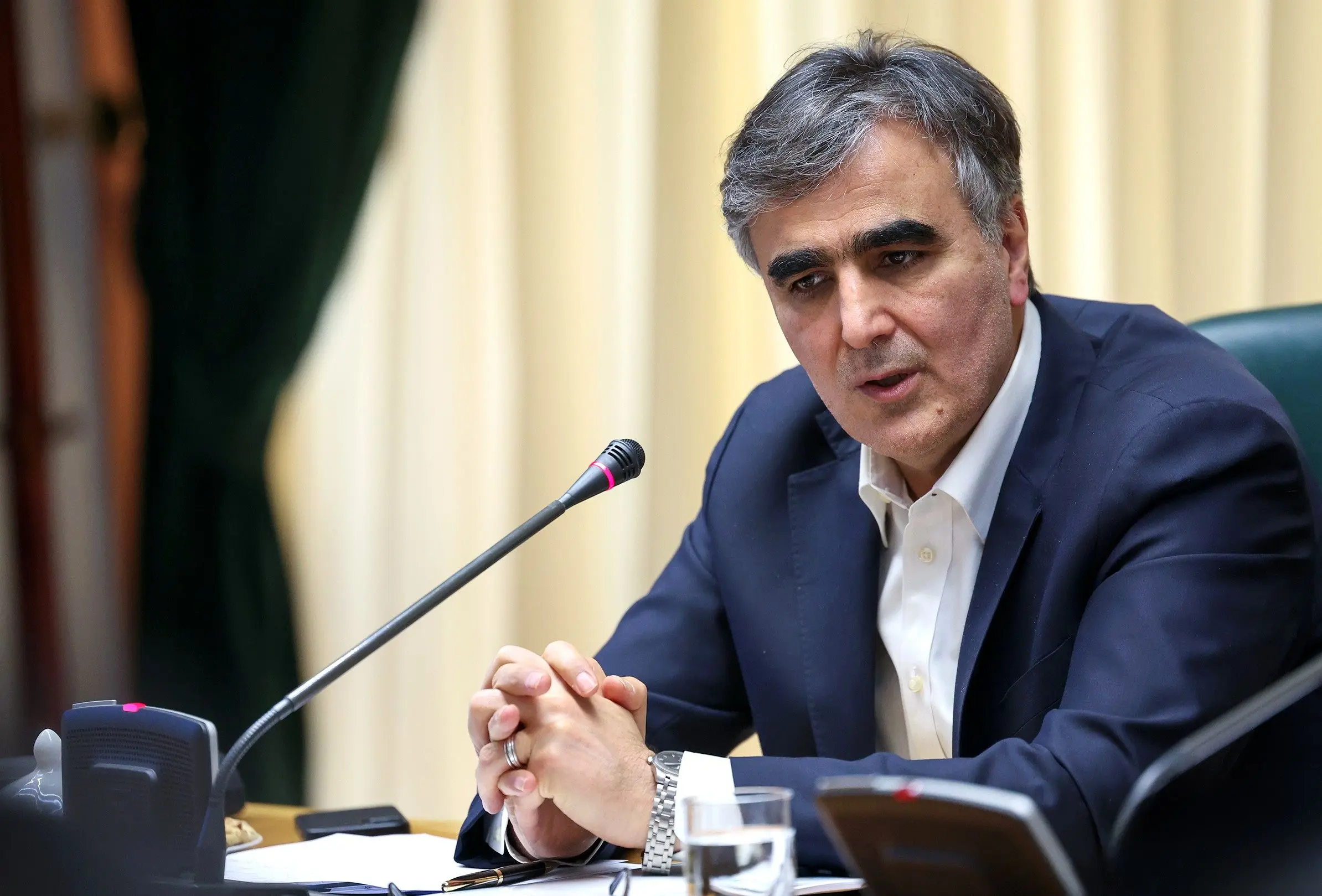 آقای رئیس کل بانک مرکزی! به‌خاطر برقراری روابط تجاری با افغانستان فکر کردید کشور نیاز به سویفت ندارد؟