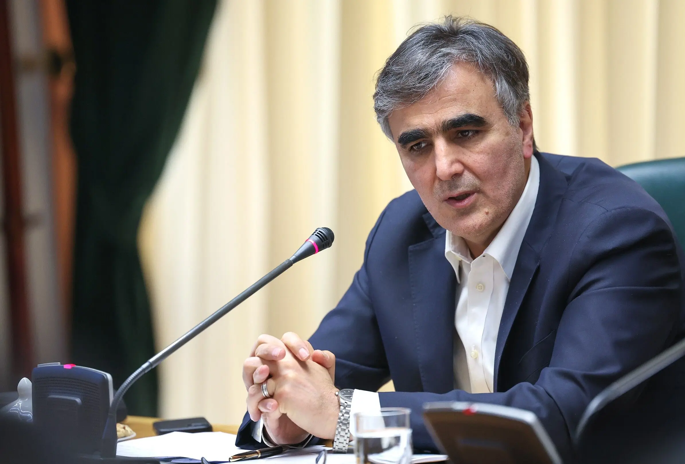 آقای رئیس کل بانک مرکزی! به‌خاطر برقراری روابط تجاری با افغانستان فکر کردید کشور نیاز به سویفت ندارد؟