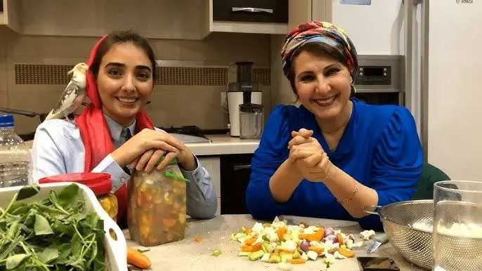 پیام عروس فاطمه گودرزی به مادرشوهرش؛ هایدت میکنم! 
