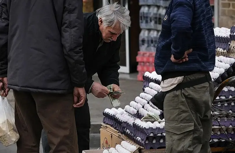 چند درصد هزینه خانوار ایرانی صرف خوراکی می‌شود؟