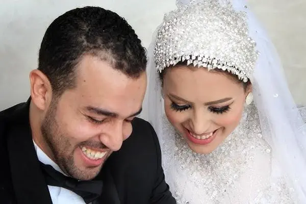 رسیدن داماد به عروس پس از عبور از دروازه آهنین اسرائیل 