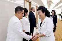 ببینید؛ سفر نادر هیأتی کاملاً زنانه از کره شمالی به روسیه