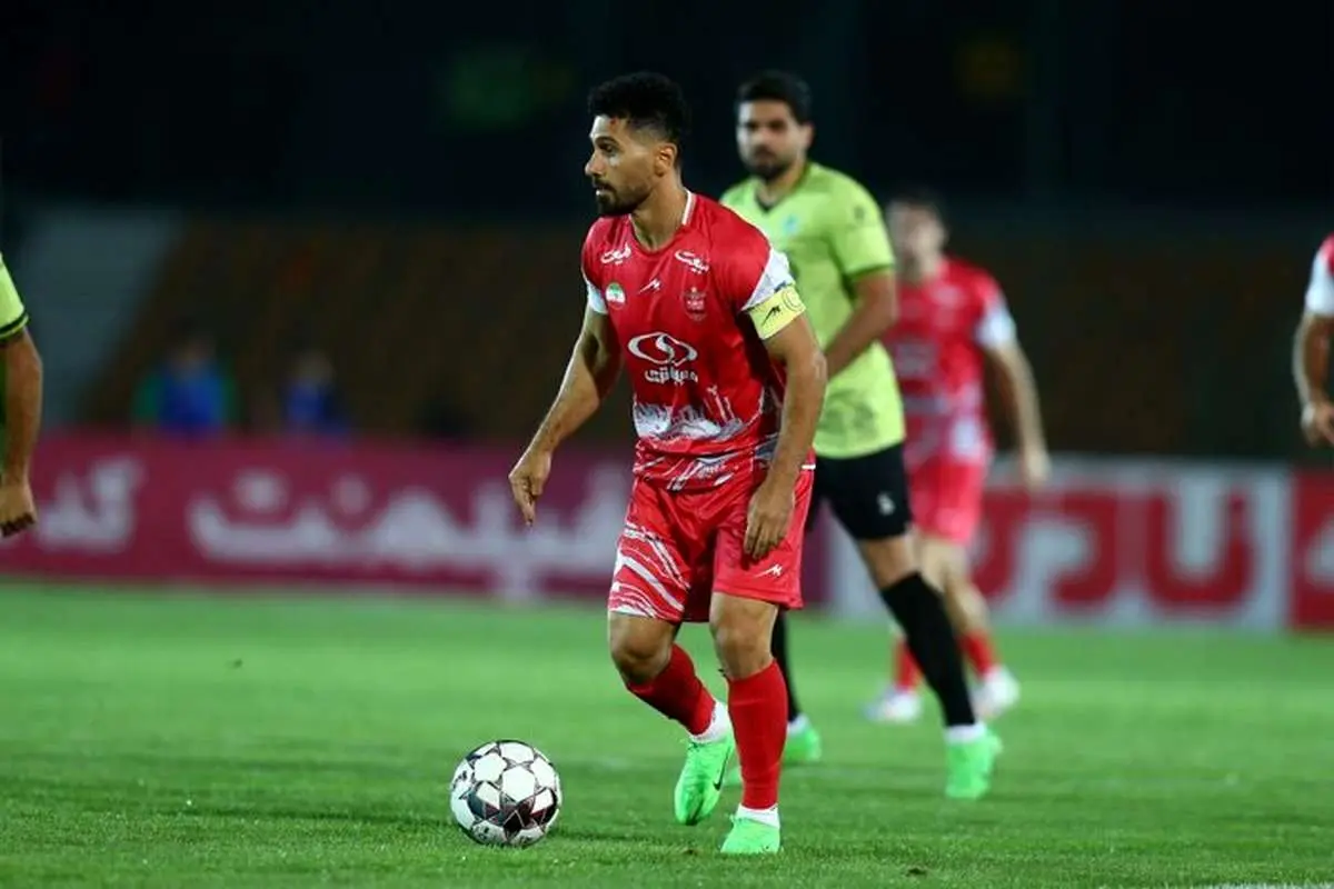 دو نفر علیه تمدید قرارداد امید عالیشاه با پرسپولیس