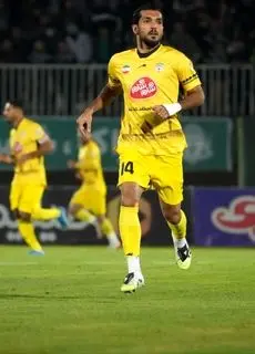 شکایت ستاره سابق بابت فسخ یک‌طرفه؛ دردسری دیگر برای استقلال!