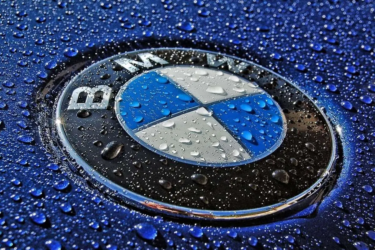 لوگوی جدید BMW رونمایی شد