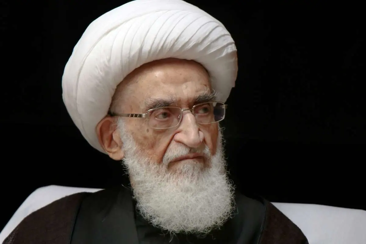 تصویر؛ این مرجع تقلید از بیمارستان مرخص شد؛ امام جمعه تهران به عیادت رفت