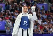 مدال طلا بر گردن مبینا نعمت‌زاده در امارات