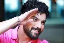 قاب خانوادگی سینا مهراد به همراه مادر و سعید سهیلی
