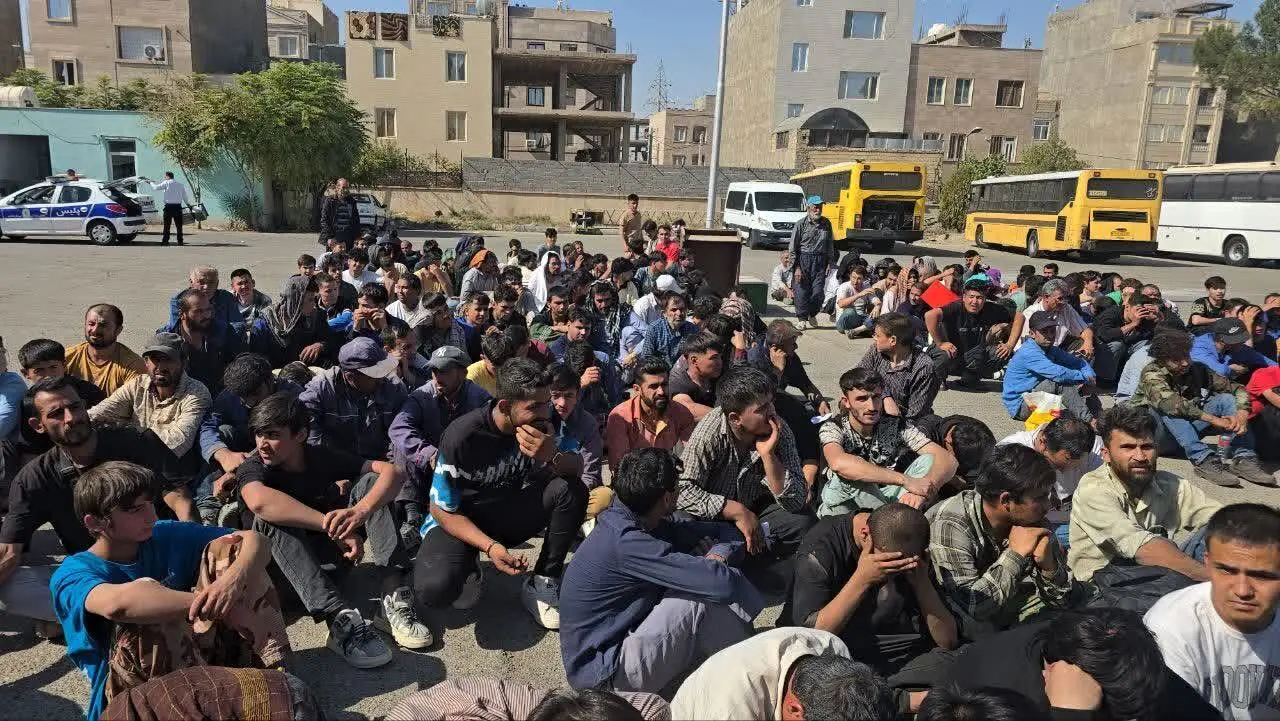 کشف مخفیگاه زیرزمینی اتباع غیرمجاز در رباط‌کریم