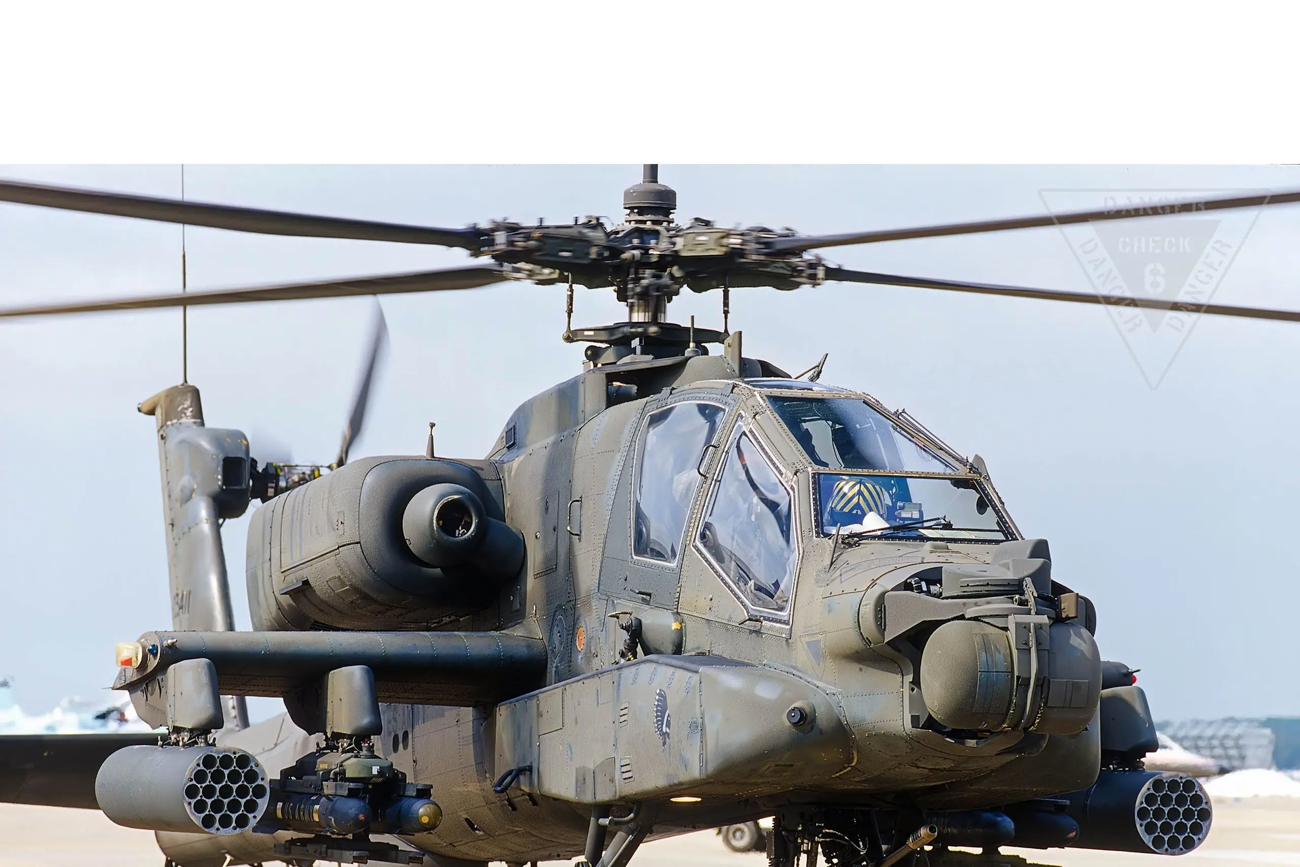 ماجرای آماده‌سازی بالگردهای آپاچی آمریکا برای اعزام به منطقه چیست؟ 