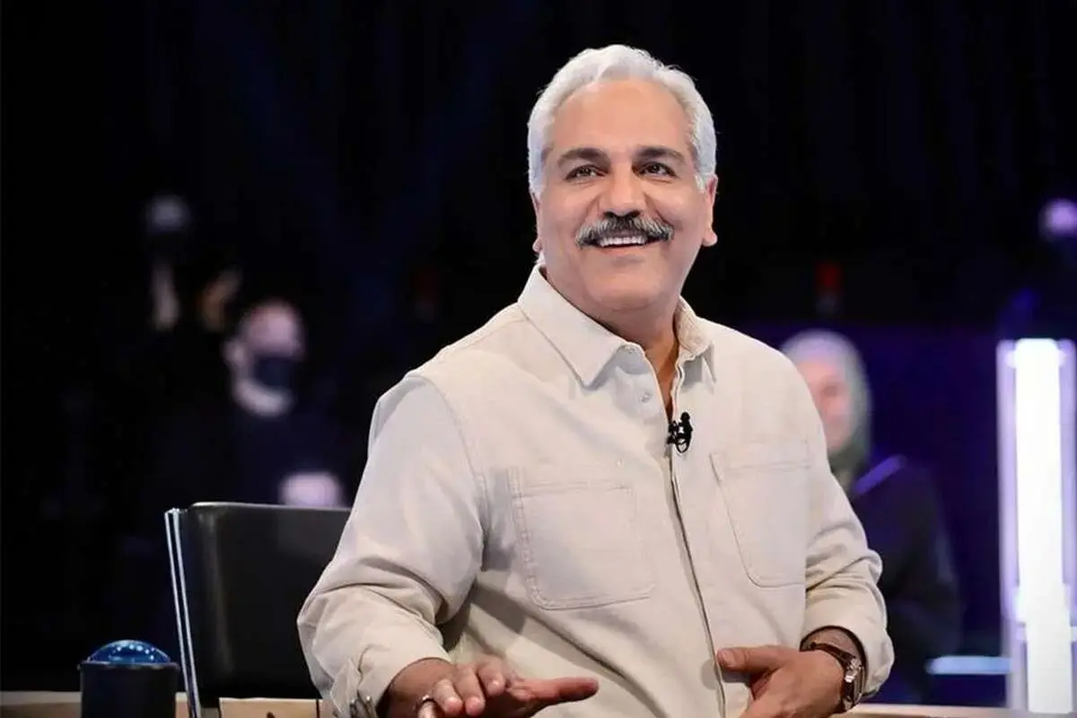 شعرخوانی مهران مدیری در پشت صحنه استخر 