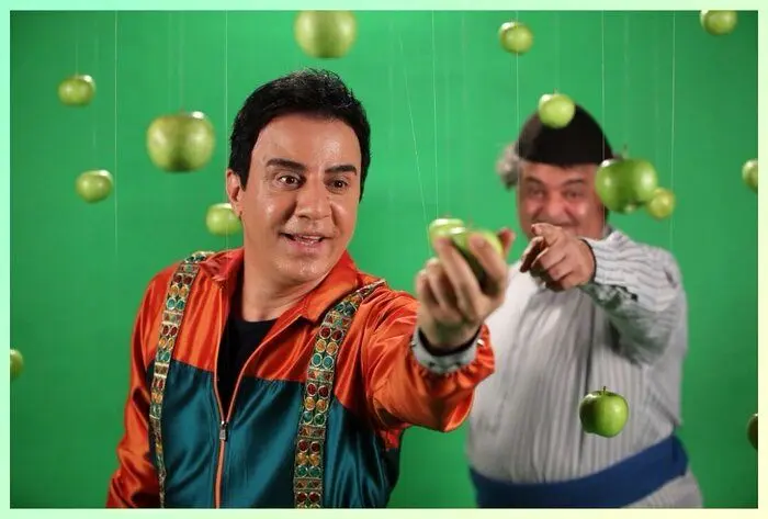 کفش‌داری عمو پورنگ در حرم امام رضا (ع)