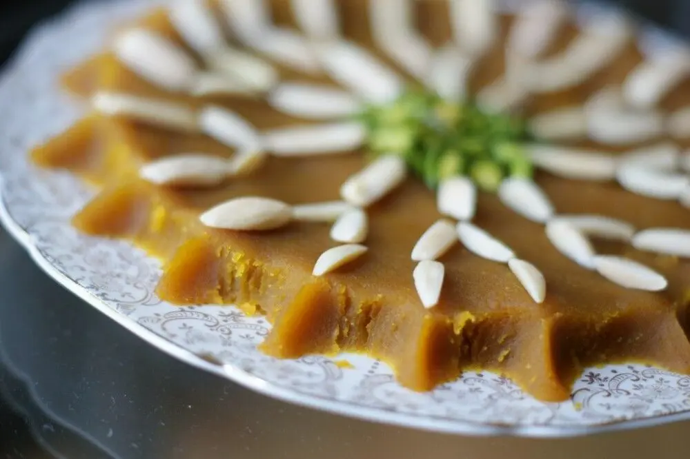 طرز تهیه حلوای سنتی مخصوص تاسوعا و عاشورا

