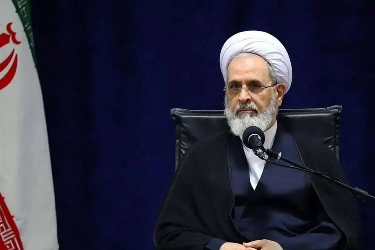 آیت‌الله اعرافی: فشارهای دشمن بیشتر شود ملاحظات را کنار خواهیم گذاشت