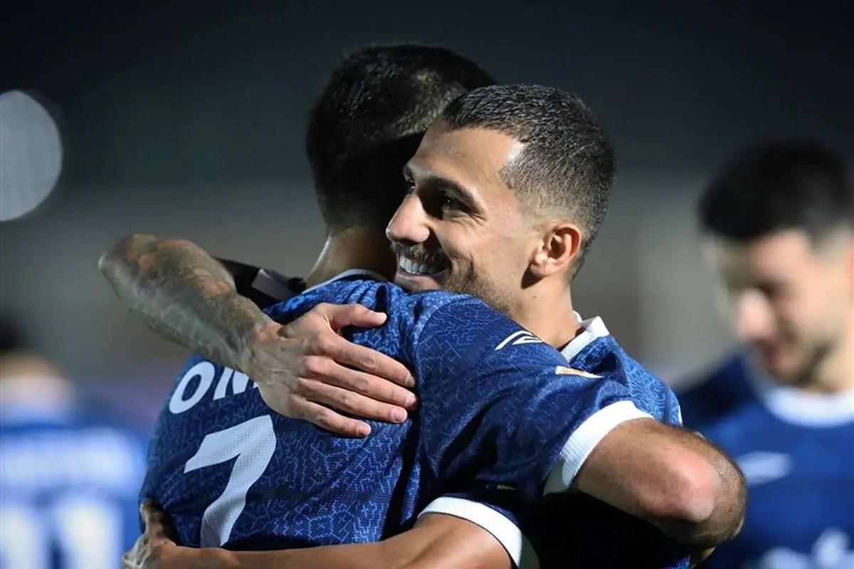 واکنش گلزن گلگهر به شعار هوادران پرسپولیس