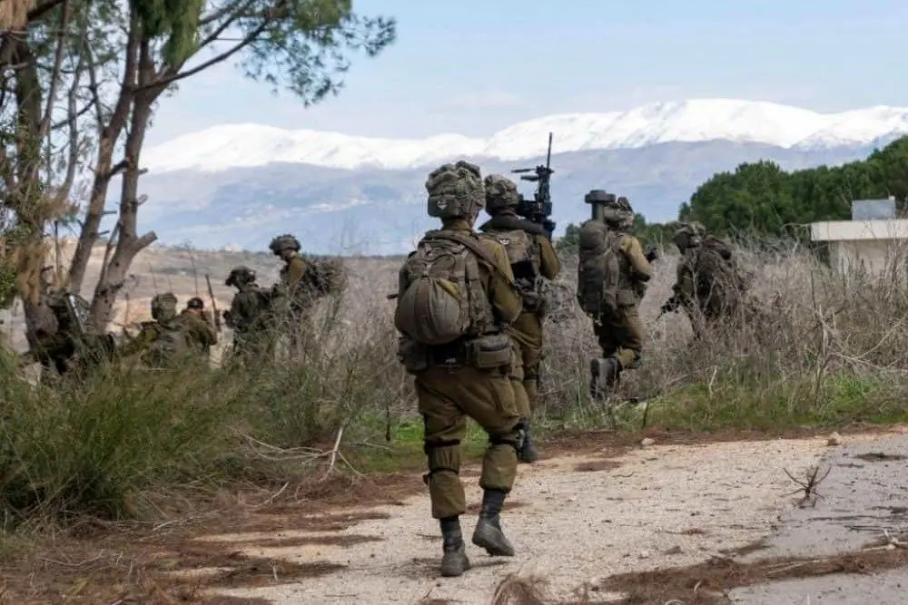 ارتش اسرائیل به‌دنبال نفوذ در «بنت جبیل» لبنان
