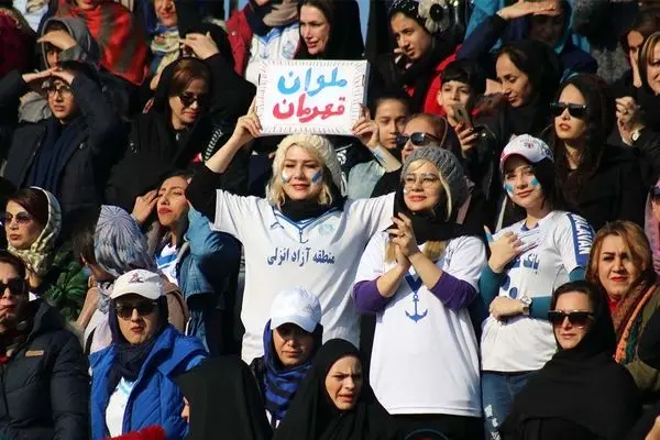 واکنش پدر، تکرار دختر؛ عشق به ملوان در سکوهای بندر انزلی