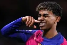 فاش شدن راز بزرگ ستاره بارسلونا؛ پاهای کج لامین یامال!