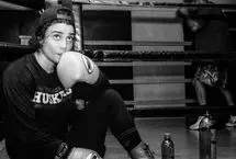 تینا آخوندتبار بازیگر سینما عضو تیم ملی بوکس ایران شد