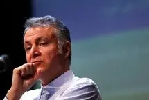 محمد فاضلی: ایران، ایستاده‌ایم تا تو نیفتی