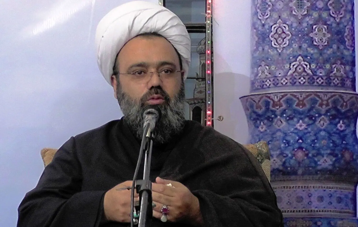 چه کسی گفته یلدا با دین منافات دارد!؟