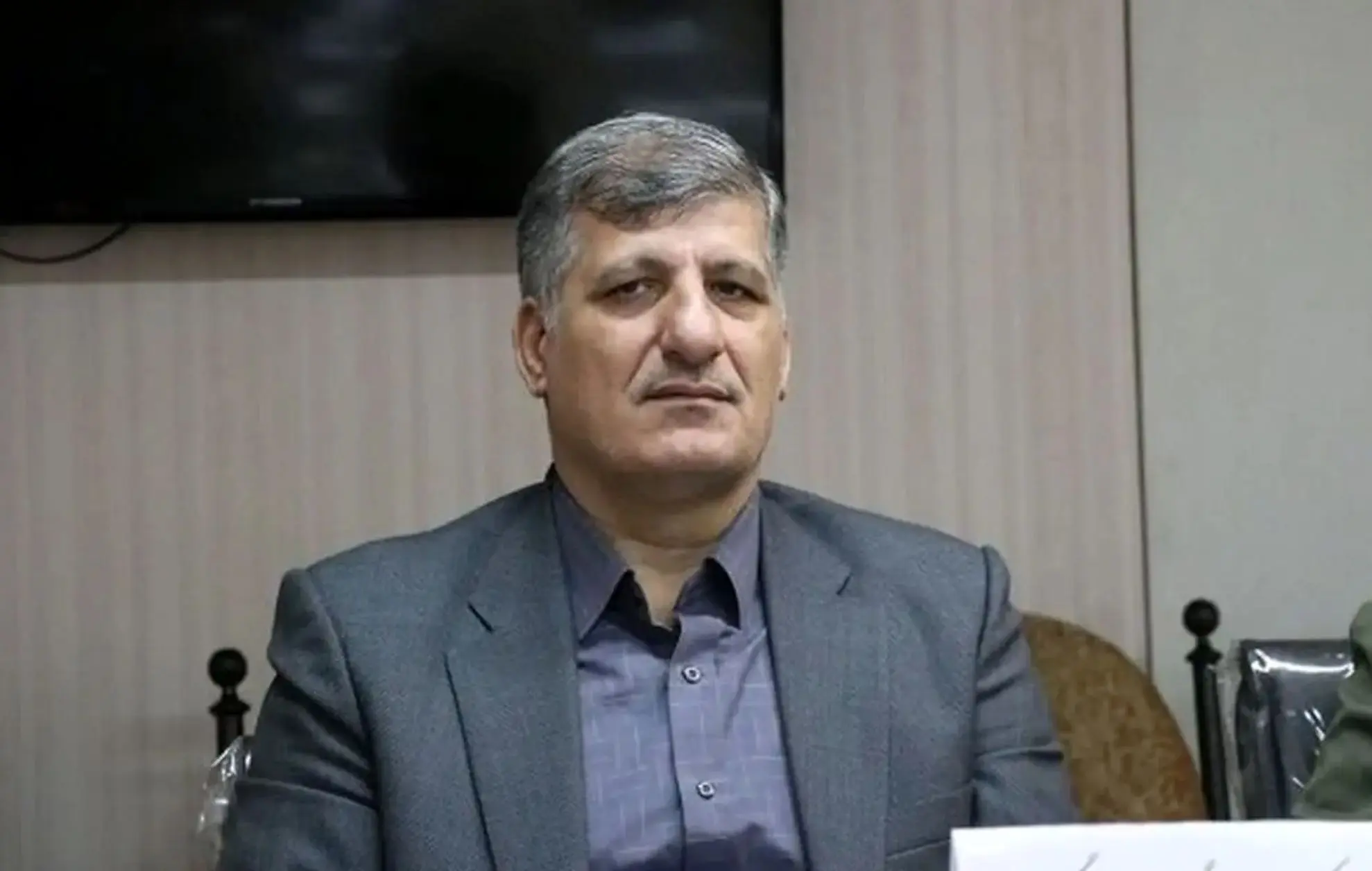 کمک کنیم تا دولت تغییر ساعت رسمی کشور را به اجرا درآورد
