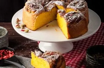 طرز تهیه کیک ایرانی با عطر بهارنارنج 