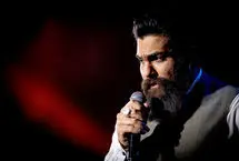 واکنش علی زندوکیلی به تعریف ابی از صدایش