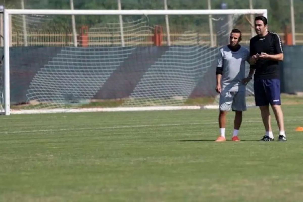 طعنه سنگین مدافع پرسپولیسی به جواد نکونام