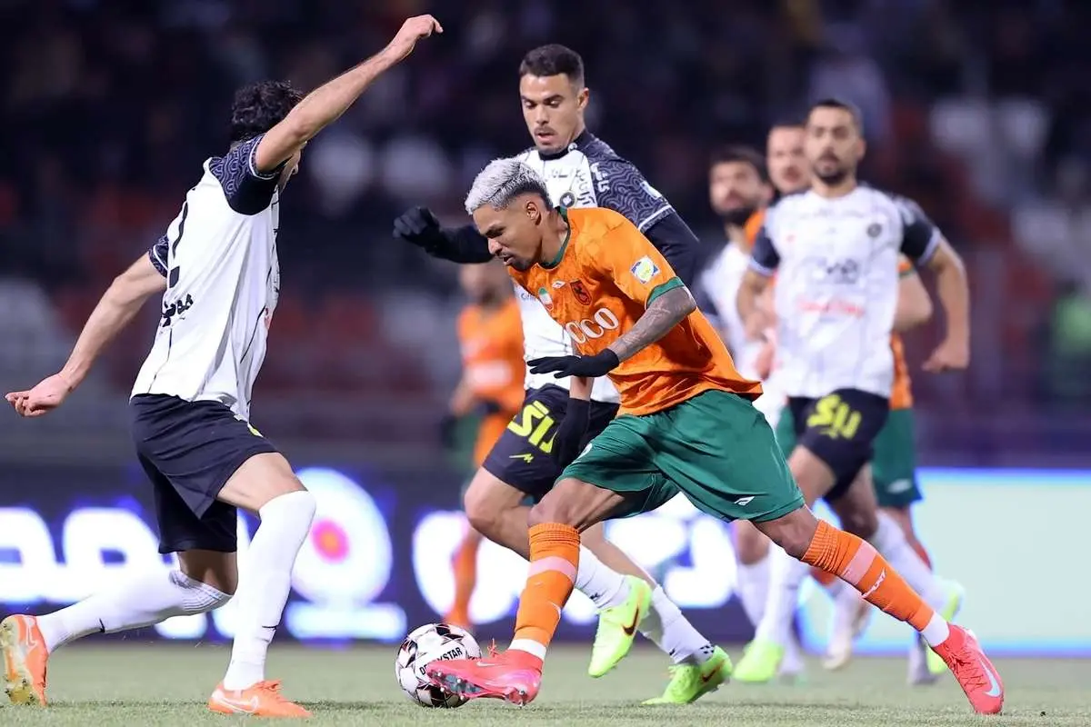 قهرمان لیگ برتر ایران مشخص شد؟

