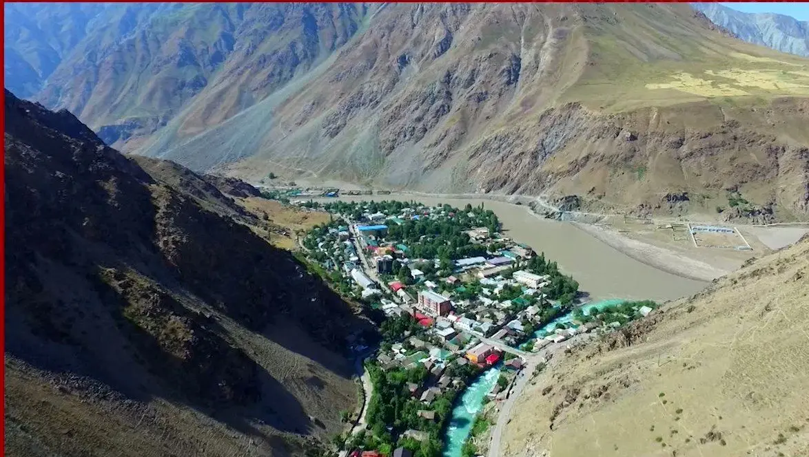 ببینید؛ جاده ترسناک در بدخشان افغانستان