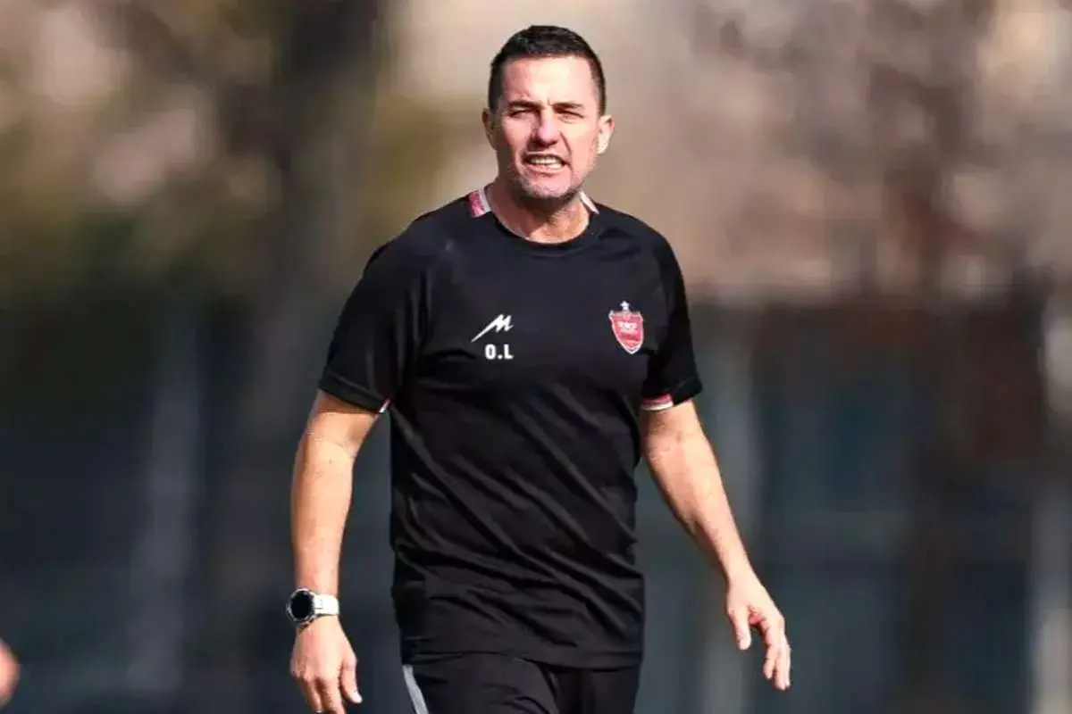 توضیح اوسمار ویرا درباره ماجرای وردخوانی در زمین!