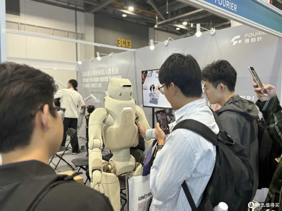 ببینید؛ رونمایی از کوله‌پشتی پرنده با سرعت ۱۰۰ کیلومتر در ساعت 