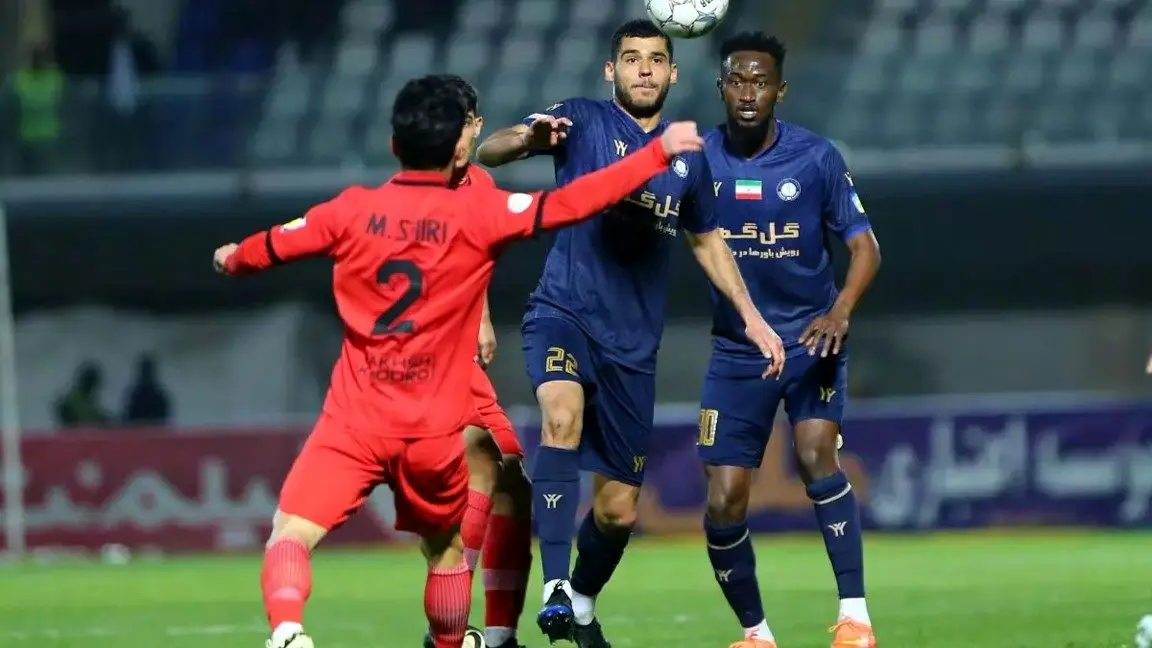 اولویت هاشمیان و پرسپولیس: جذب یک بازیکن ملی‌پوش

