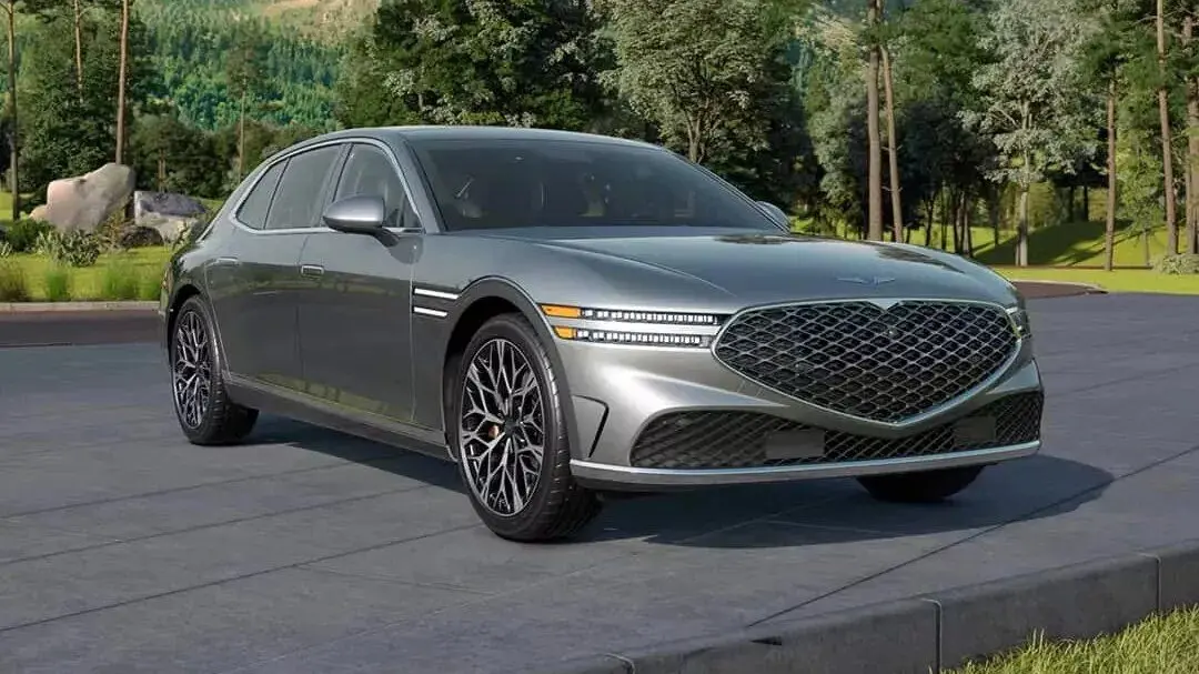 دلیل عجیبی که لوکس ترین سدان جنسیس را به تعمیرگاه کشاند