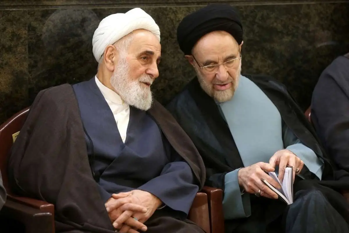 تماس تلفنی ناطق نوری با سید محمد خاتمی در پی عمل آنژیو پلاستی او