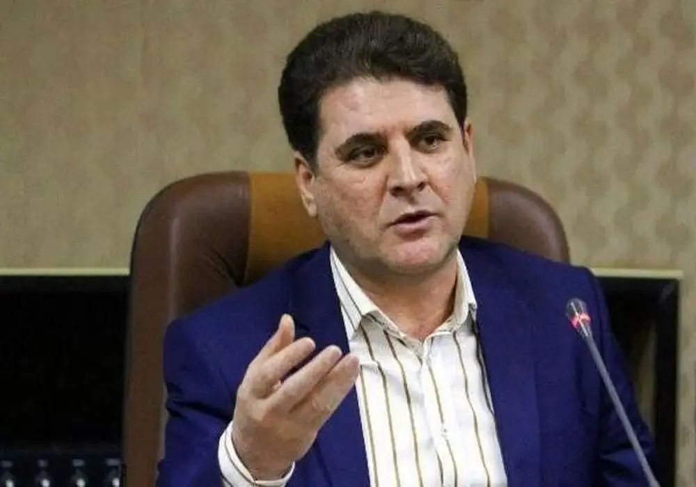 زینی‌وند: احتمال شکل‌گیری جبهه‌های جدید سیاسی در انتخابات شوراها زیاد است