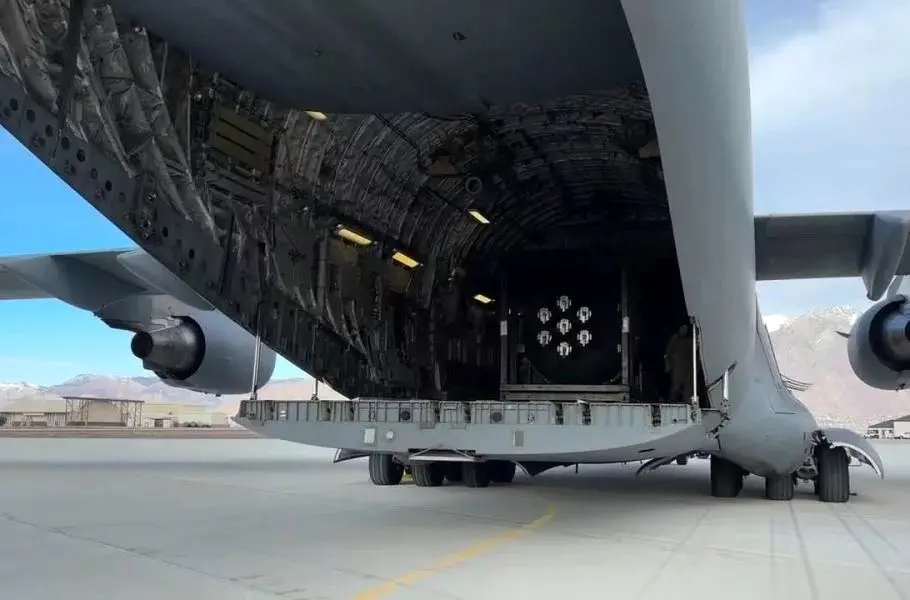 اولین انتقال هوایی رآکتور هسته‌ای کوچک توسط هواپیمای C-17 آمریکا
